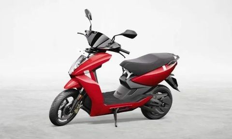 Electric Scooters: Insights Into Battery Technology, Range and Daily Performance