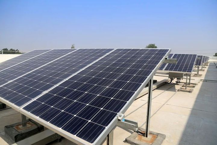 Read about Solar Roof Panel Types, Installation Process, Energy Benefits and Key Considerations