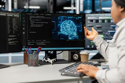 Machine Learning: Complete Guide to AI Models and Real-World Applications