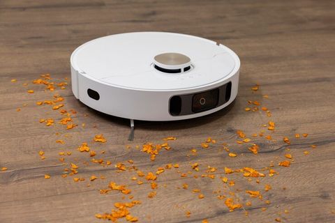 Robotic Vacuum Cleaner Complete Guide to Tech, Features & Smart Connectivity