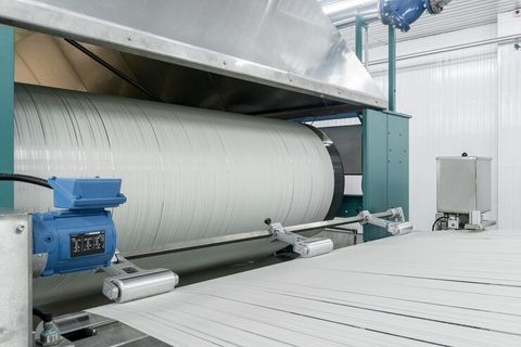 Roll Slitting Machine Explained Through Industrial Uses, Material Conversion and Production Needs