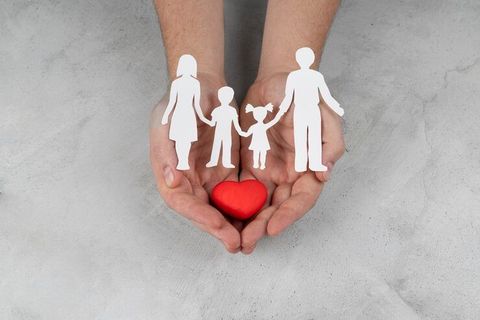 Life Insurance Options Guide: Coverage Types, Policy Features and Benefits