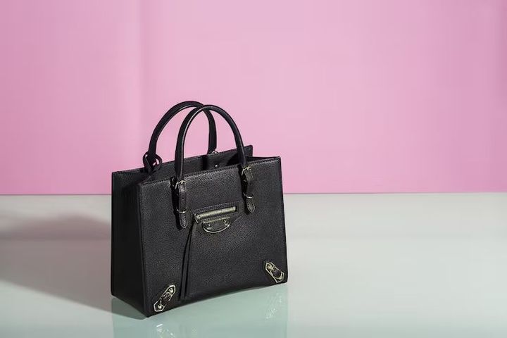 Handbag Style: Complete Guide to Popular Designs and Everyday Fashion