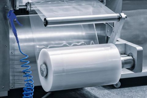 Plastic Wrap Machine Explained: Types, Working Principles, Applications, Features and Benefits
